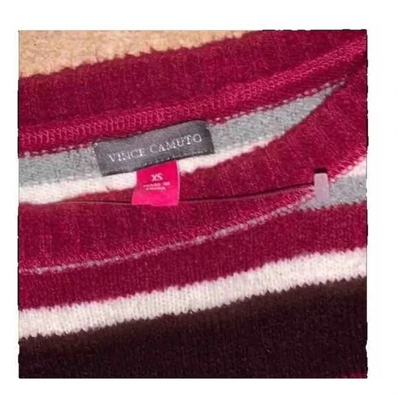 🌸 Vince Camuto Striped Sweater Size XS 🌸 - Picture 6 of 9